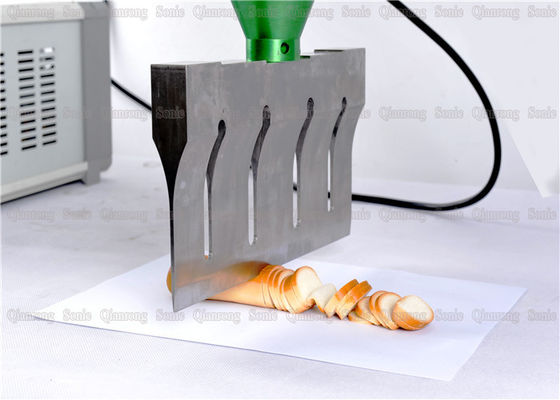 जमे हुए टमाटर मांस भोजन के लिए अनुकूलित रंग अल्ट्रासोनिक काटने की मशीन